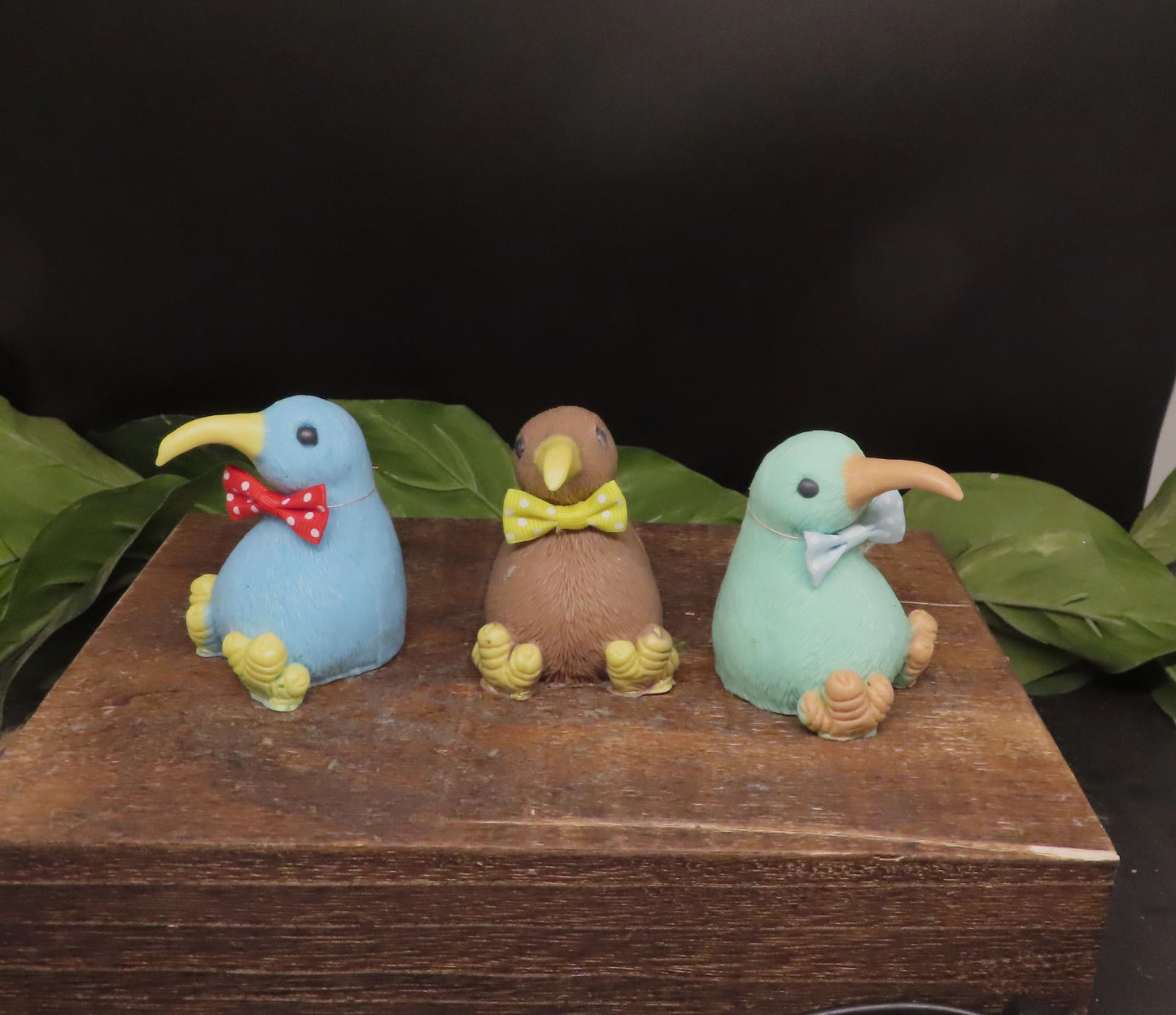 Kiwi Bird goat milk soap bath bar