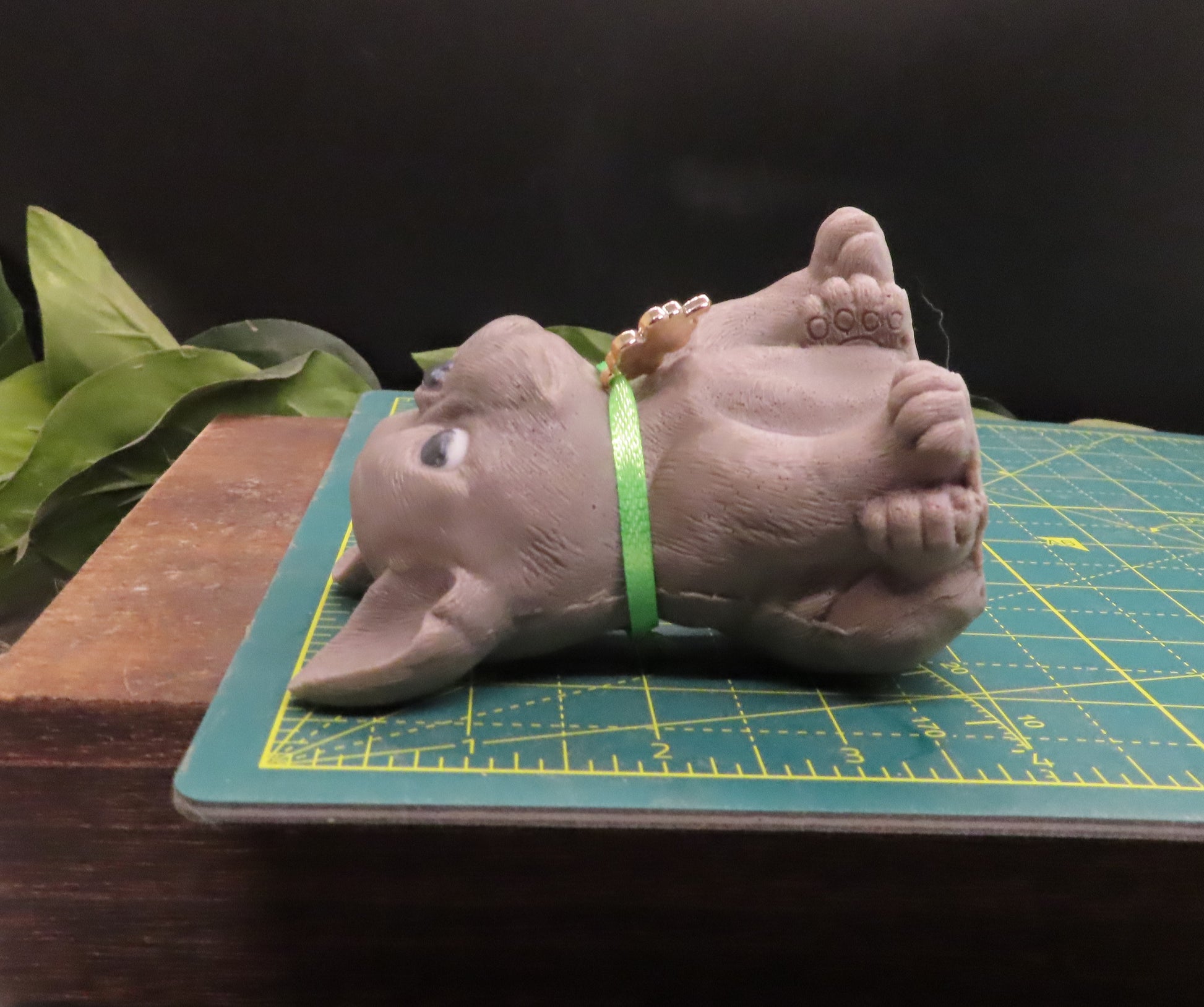 French bulldog soap is approximately 4 inches tall. 