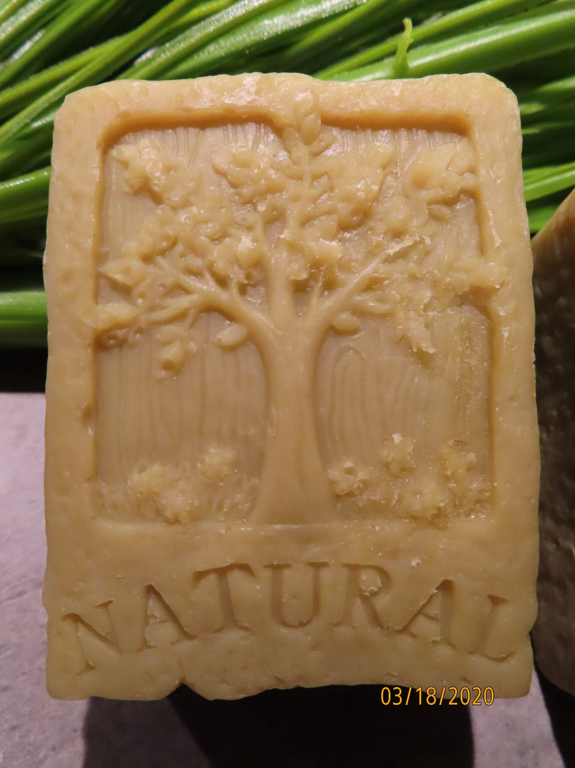 Laurel Berry Goat Milk & Honey Soap