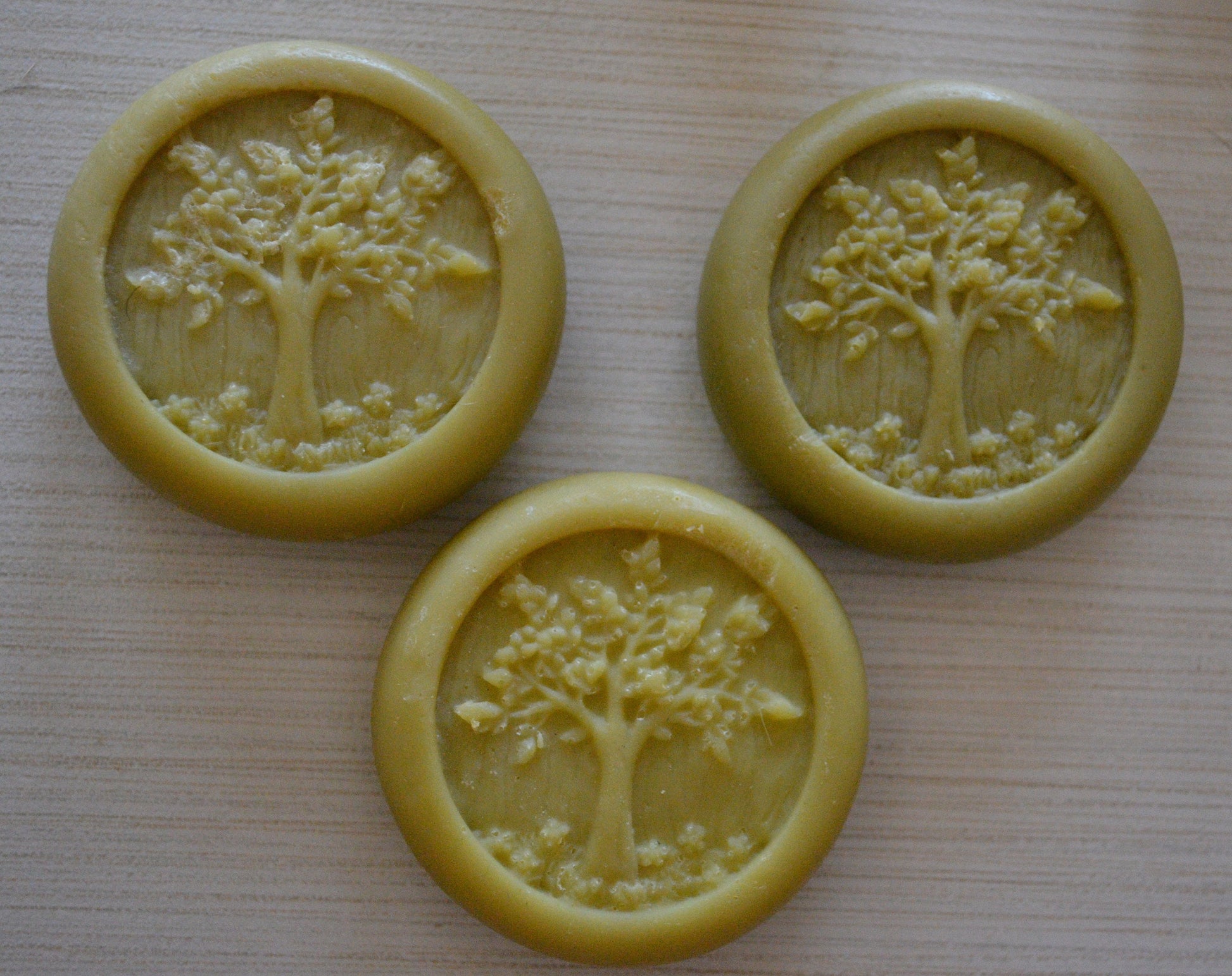 Laurel Berry Goat Milk & Honey Soap